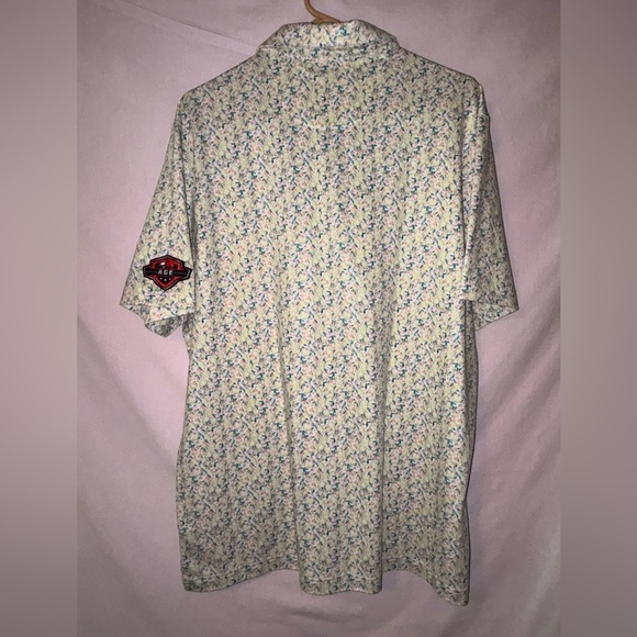 Walter Hagen Floral Button Down Shirt - Picture 7 of 7